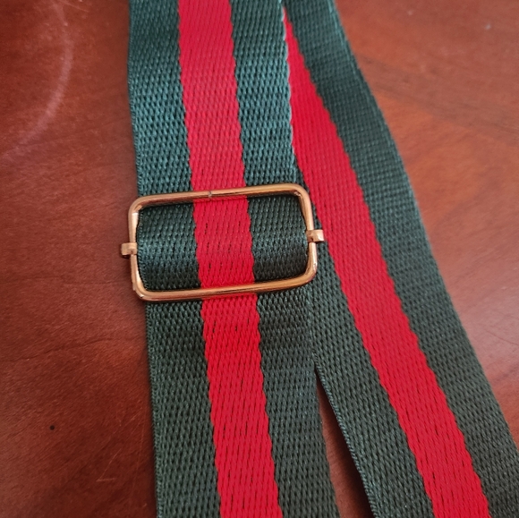 Red & Green Web Stripe Detachable Shoulder Strap - Picture 3 of 4